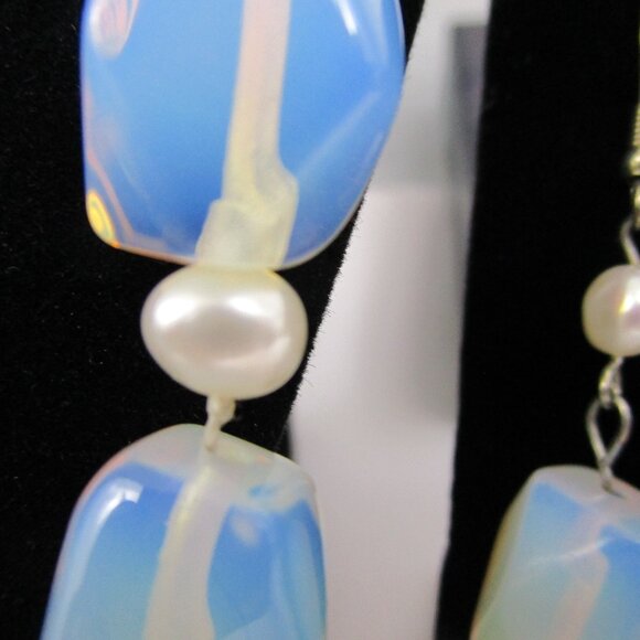 Stauer Opalite with Baroque Pearls Necklace and Earrings Set (Retired) - Picture 10 of 14